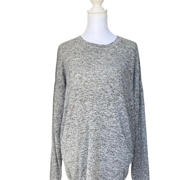 Athleta - Mindful Pullover Light Heather Gray Sweater Sweatshirt Cover Sz Small - Picture 4 of 7